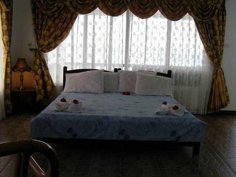 Nost Cottages Lapu-Lapu City Eksteriør billede