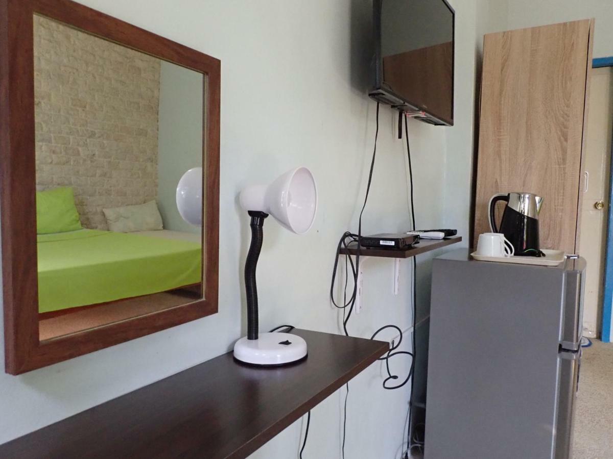 Nost Cottages Lapu-Lapu City Eksteriør billede